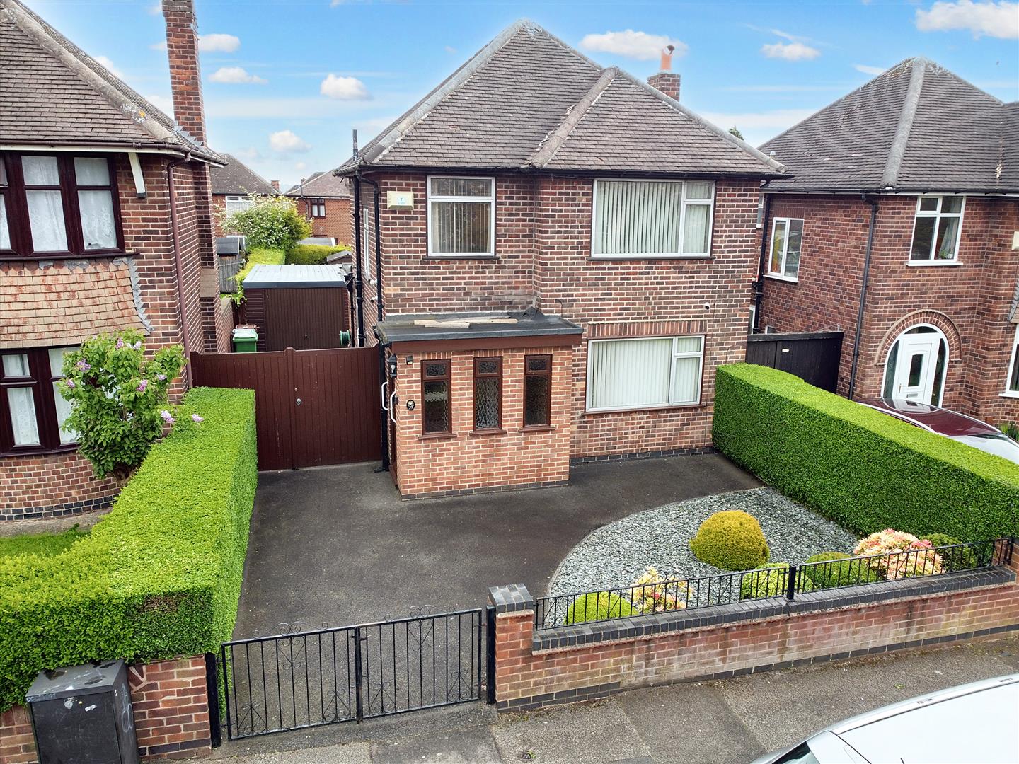 Kingsbury Drive, Nottingham Robert Ellis Estate Agents